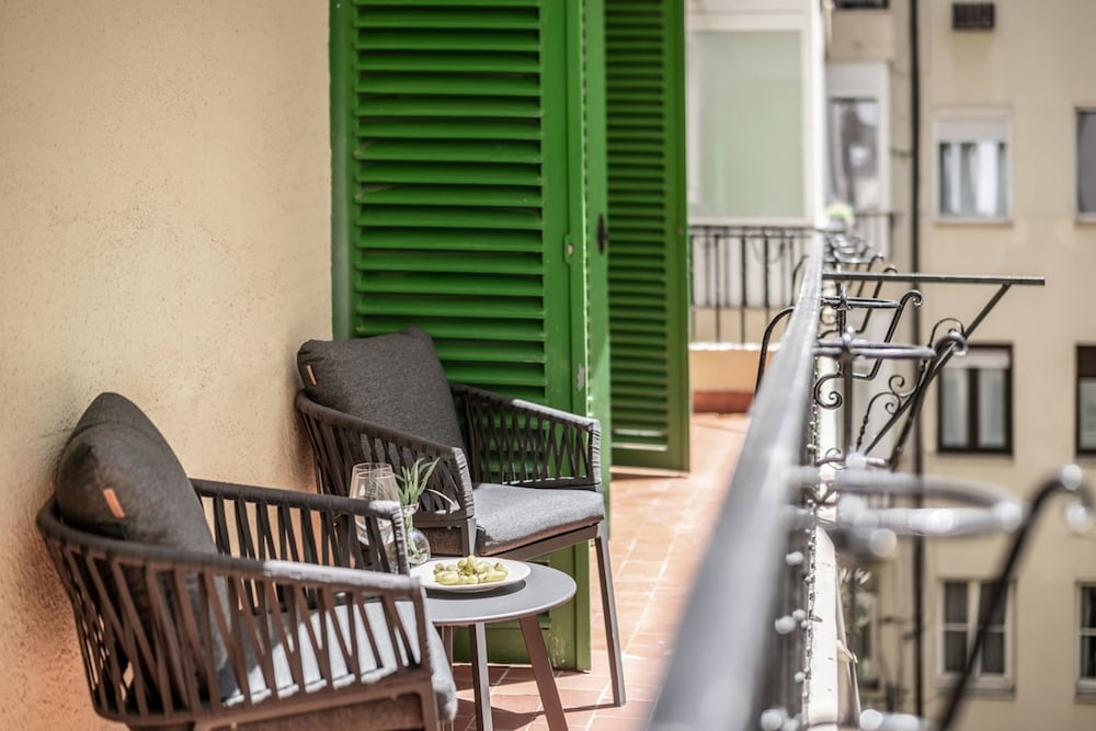 Paz - 4 Bedrooms and Terrace in Castellana