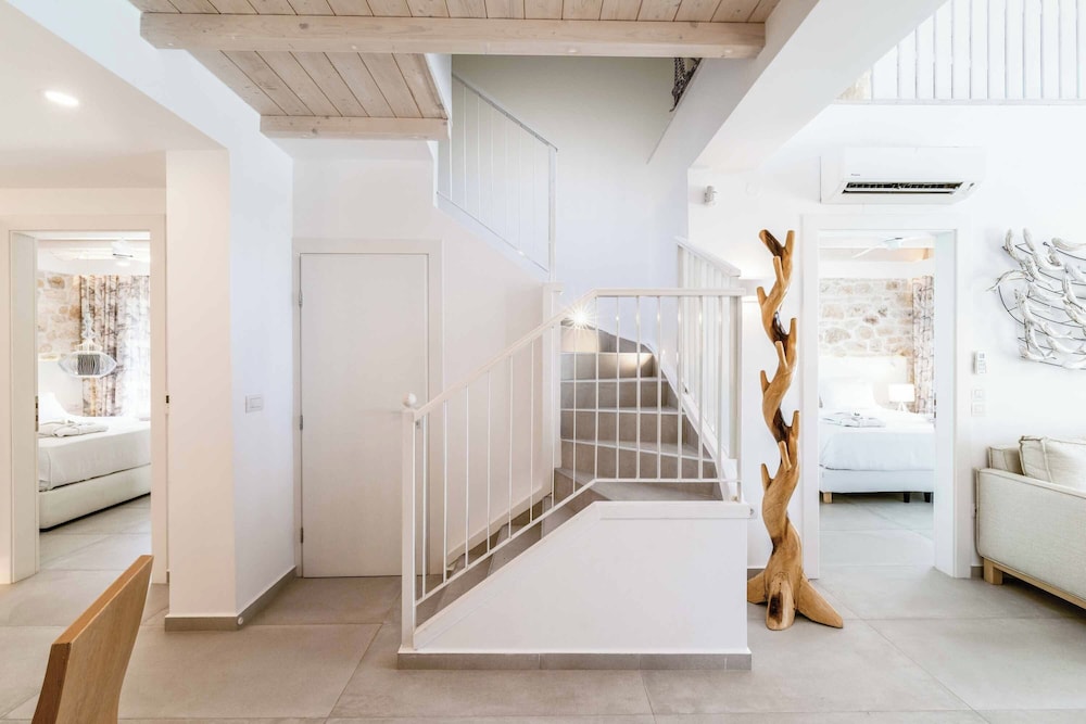 Horizon Blue Villa
