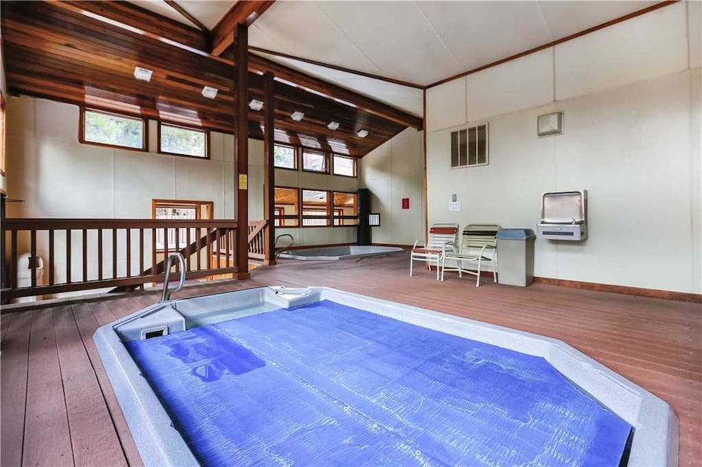 Snodallion 5 Bedroom Condo