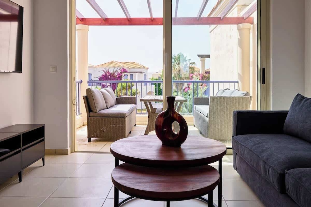 Cassiopeia 5 BR Villa on beach with pool