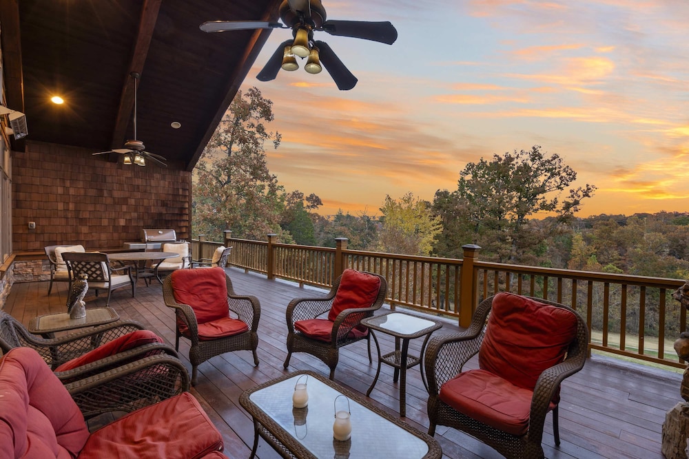 Rock Canyon Resort Trio