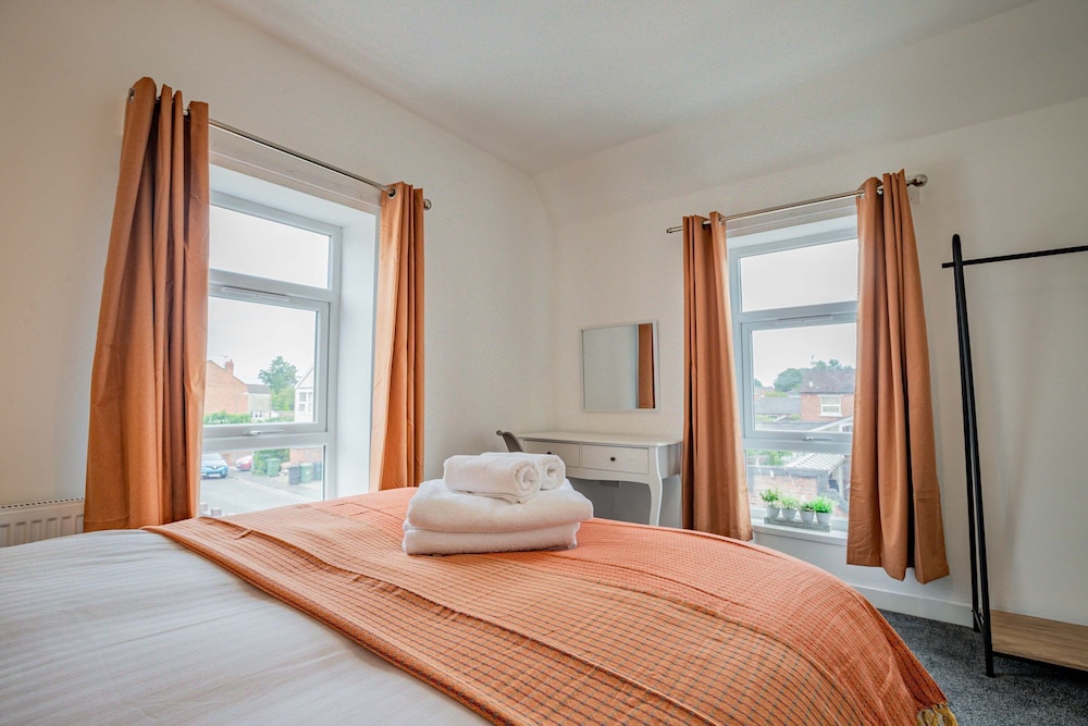 Host Stay Bromyard Flat 4