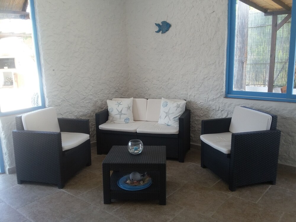 Villa White&Blu