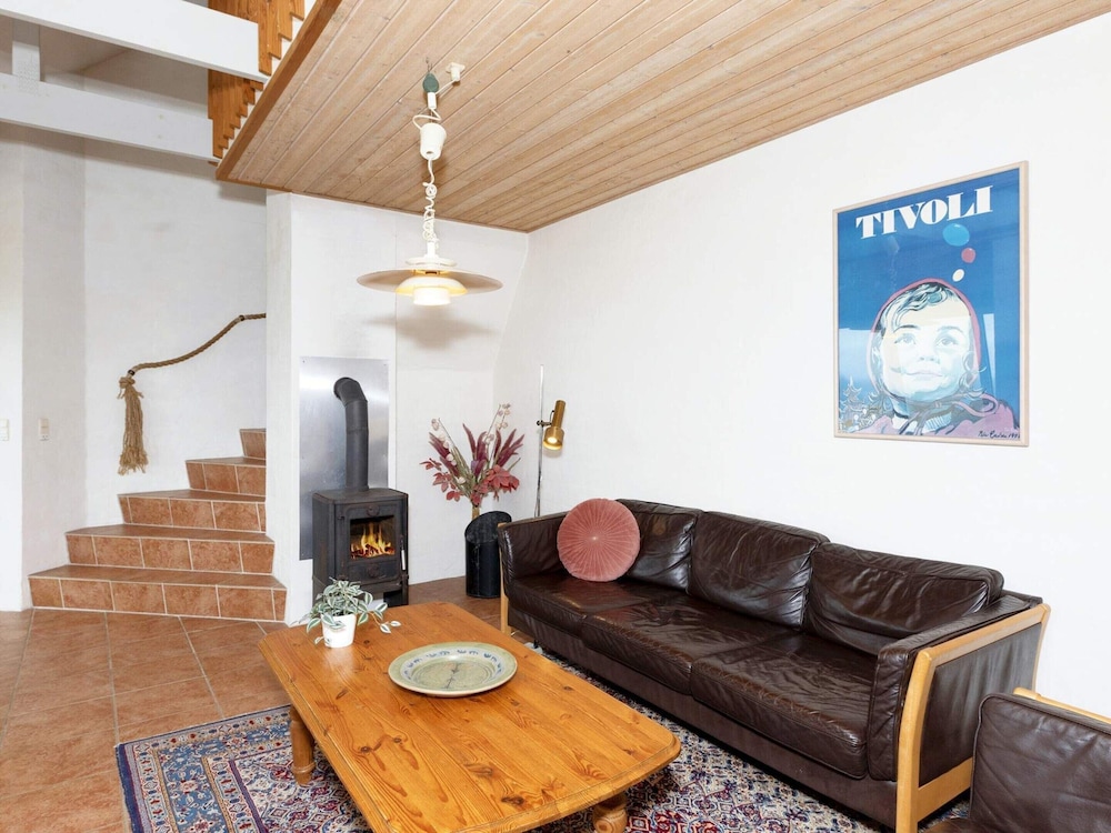 10 Person Holiday Home in Frostrup view 2