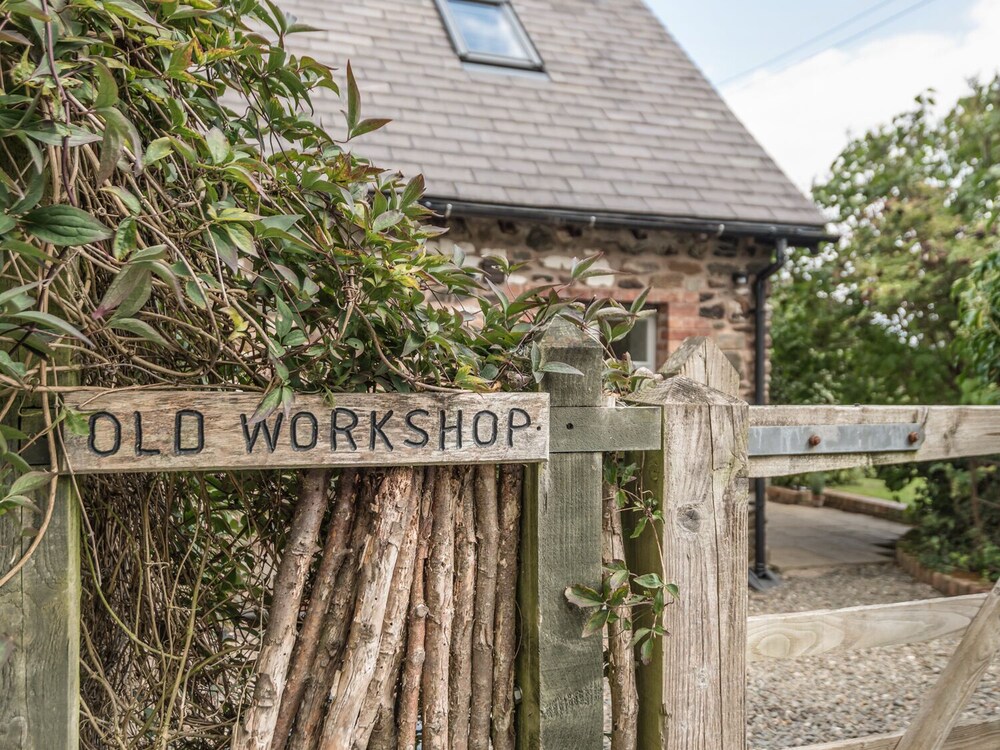 The Old Workshop view 5