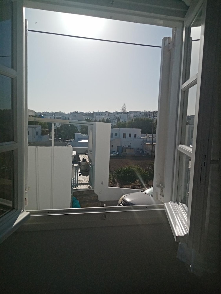Nikolas Naousa Guesthouse