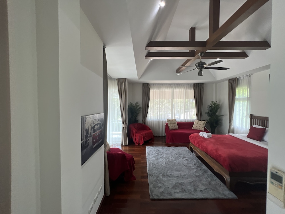 Premium Pool Villas Pattaya