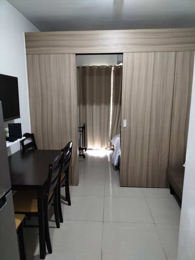 Shore 2 Residence Tower 2 - 619