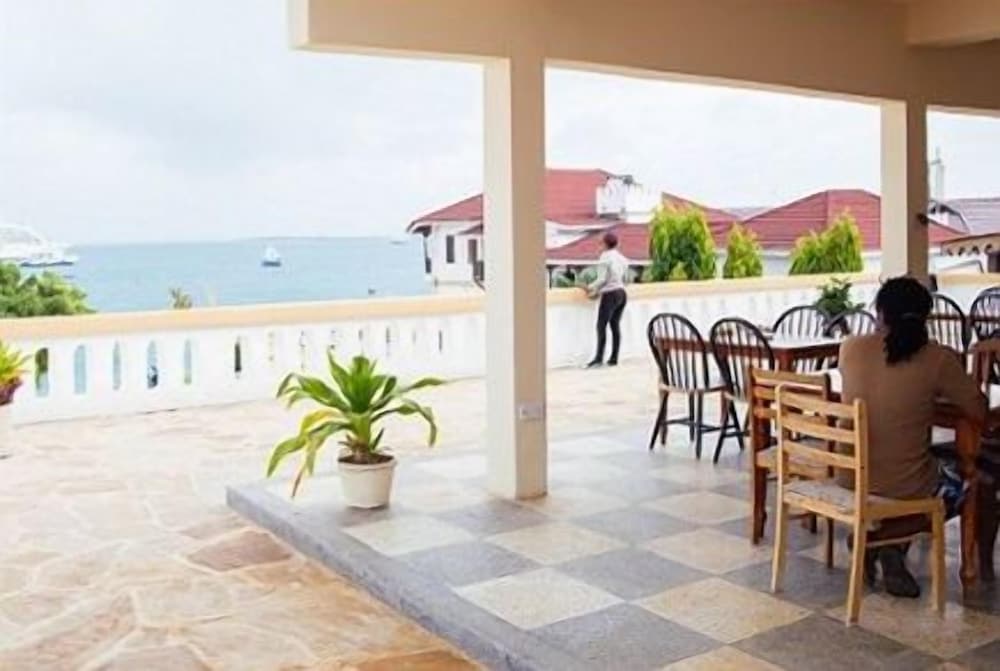 Abuso Inn