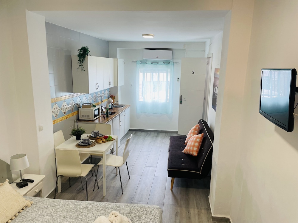 Estudio Carabeo Jimena by At Home Costa del Sol