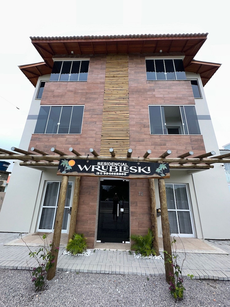 Apartamentos Pinheira