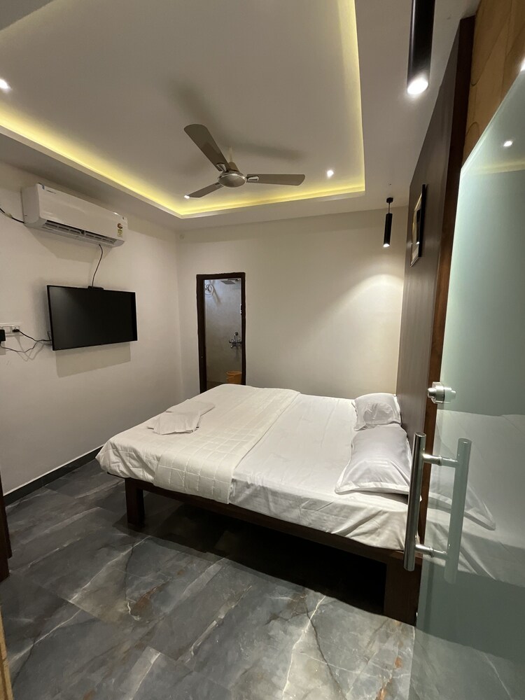 Bunk N Beyond view 3