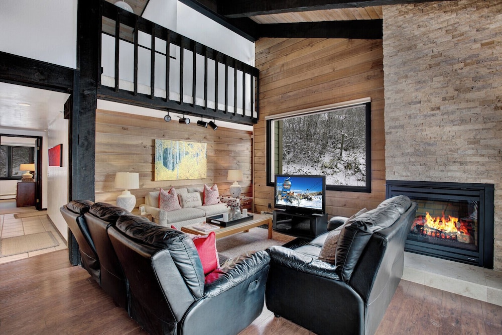 Snowmass Mountain by Snowmass Vacations
