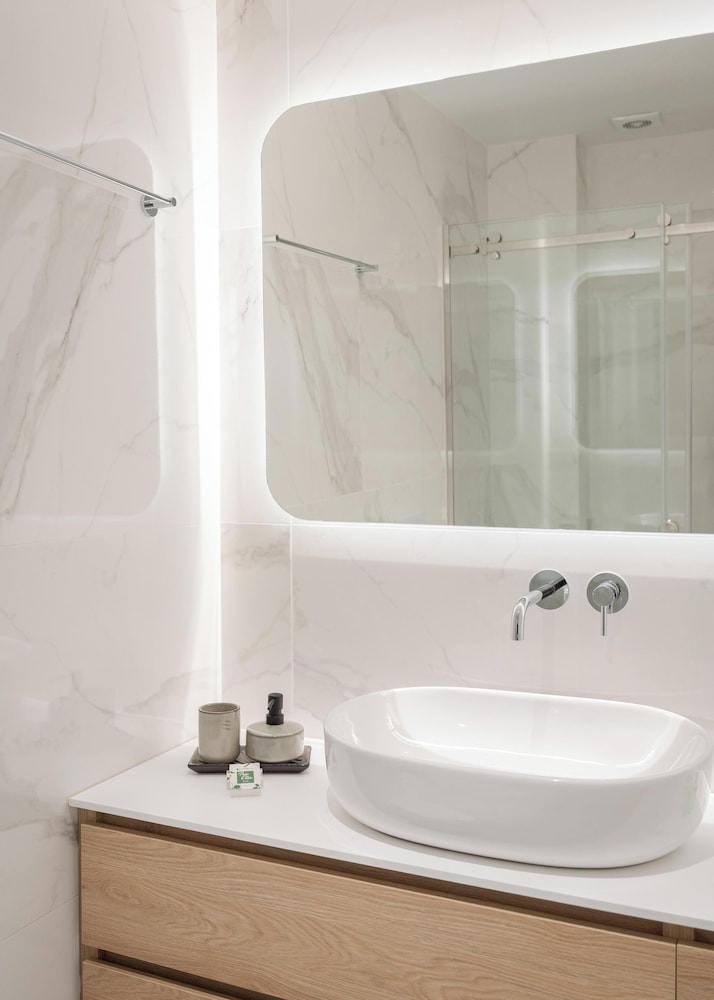 Glyfada Experience Residence
