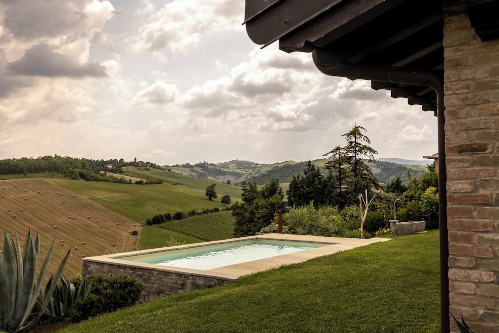 Villa Agavì