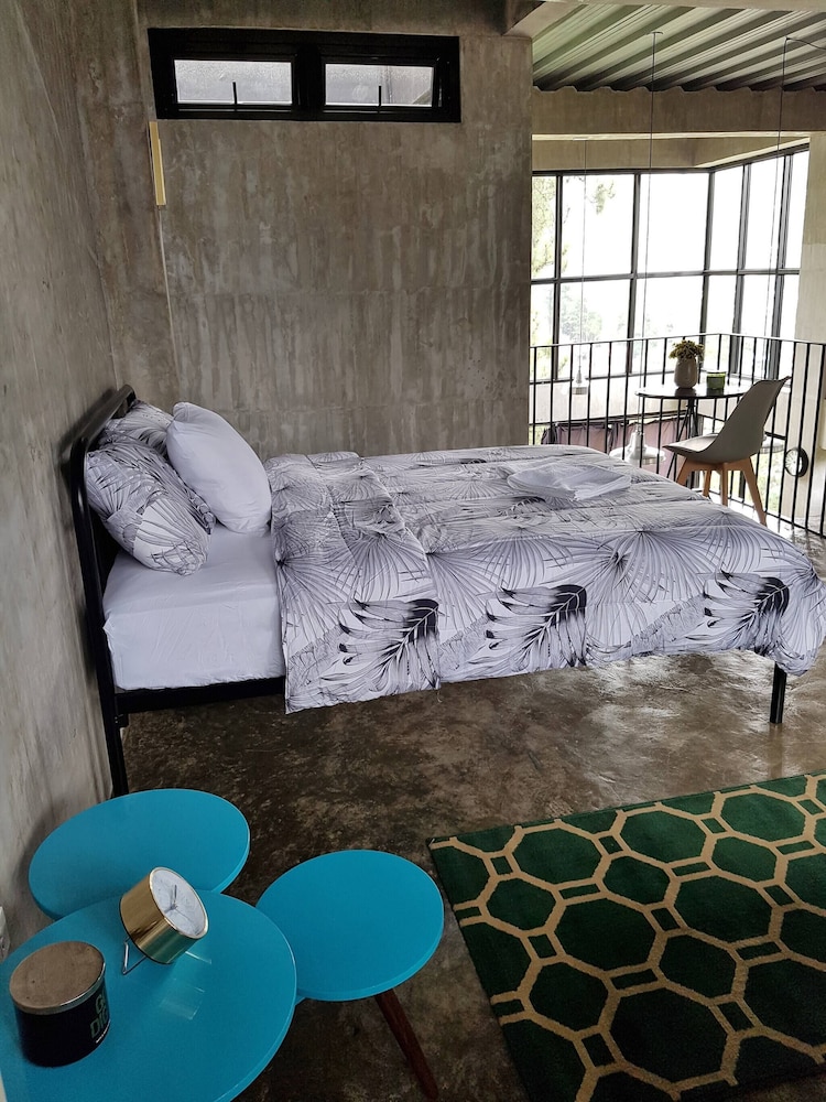 Baguio Hillhouse, Ask About Free Stay for Kids