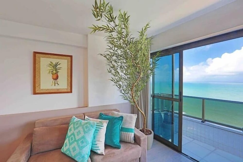 HY Beach Flats