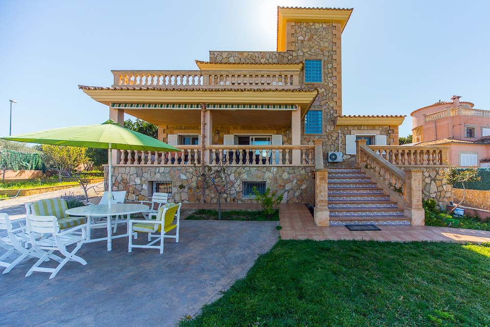 Villa Asturita