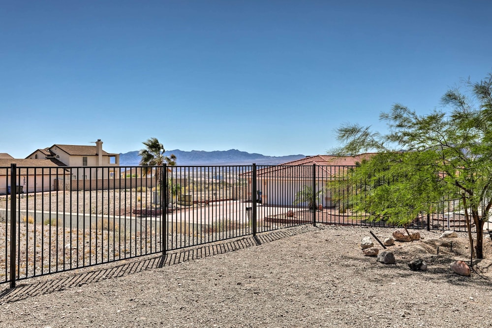 Cozy Bullhead City Home w/ Patio & Mountain Views! view 4