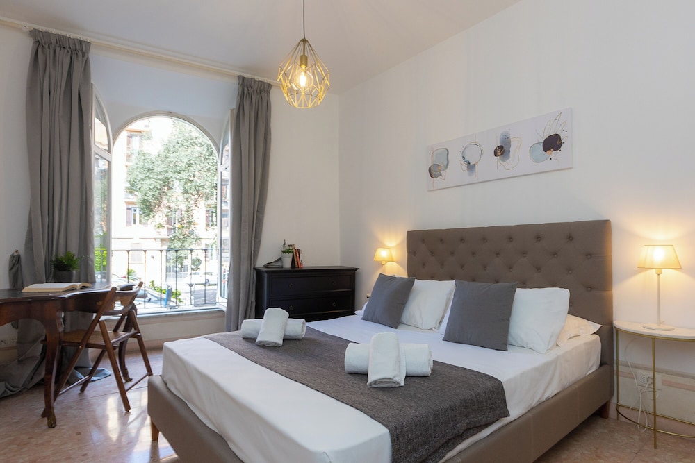 Angelico Apartment