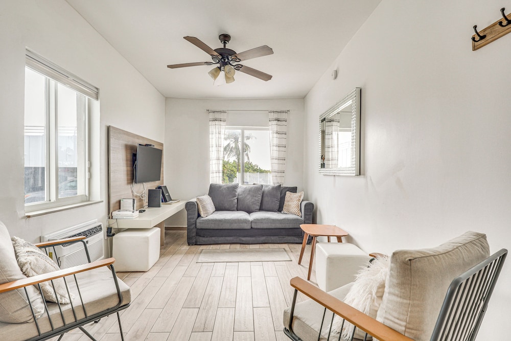 Cozy Miami Beach Apartment < 1 Mi to Ocean!