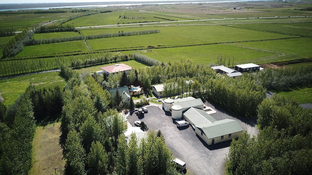 Hotel Hjarðarból - Image 1