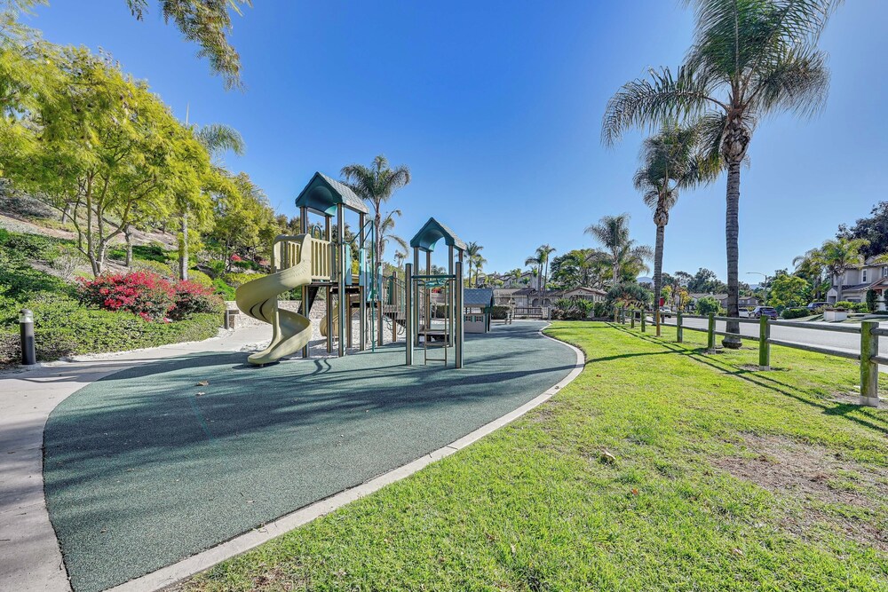 Private & Spacious Deluxe Rolling Hills Ranch Gem
