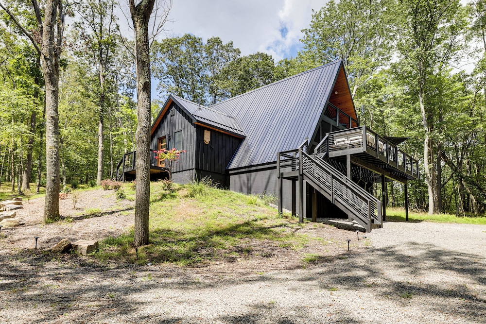 1 Mi to Resort Beach: Alpine Lake A-frame!