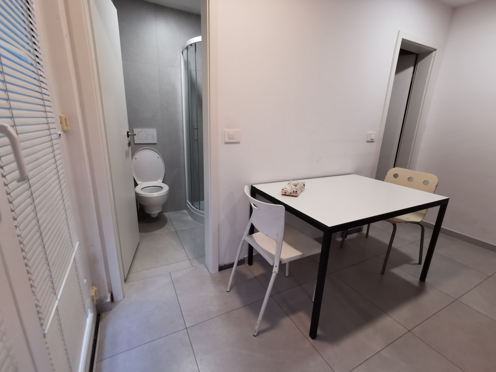 Simbol Rooms - Hostel