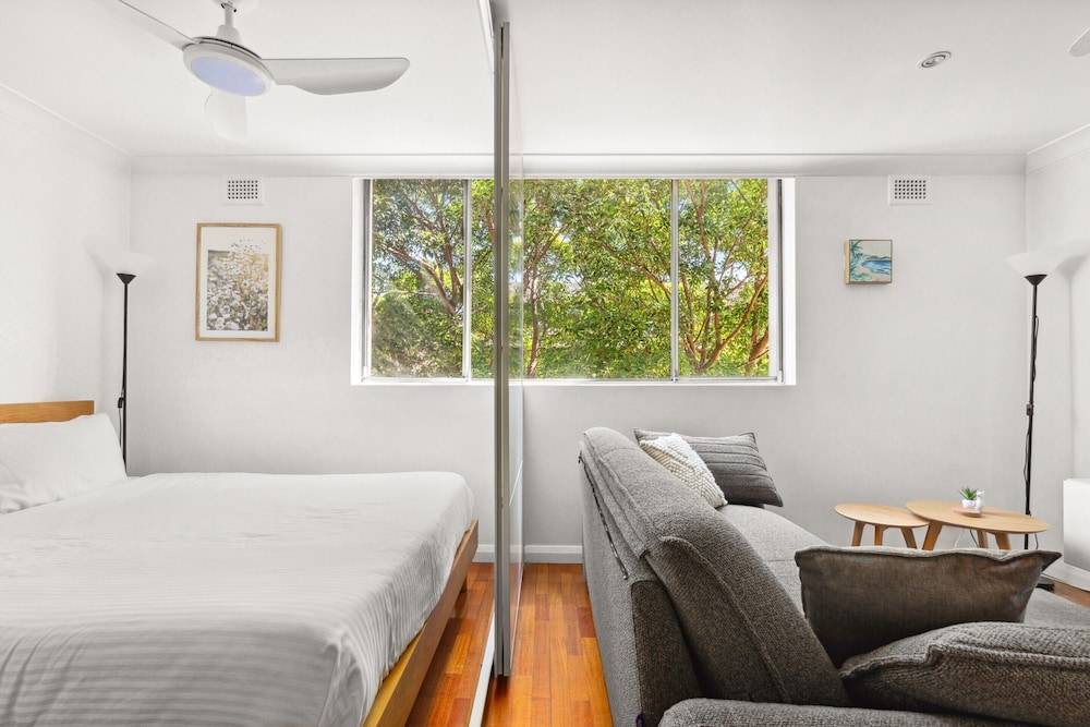 Stylish Studio in the Heart of Vibrant Surry Hills