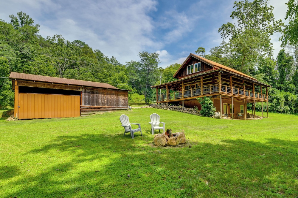 Stunning Creekside Cosby Cabin w/ Deck + Fire Pit!