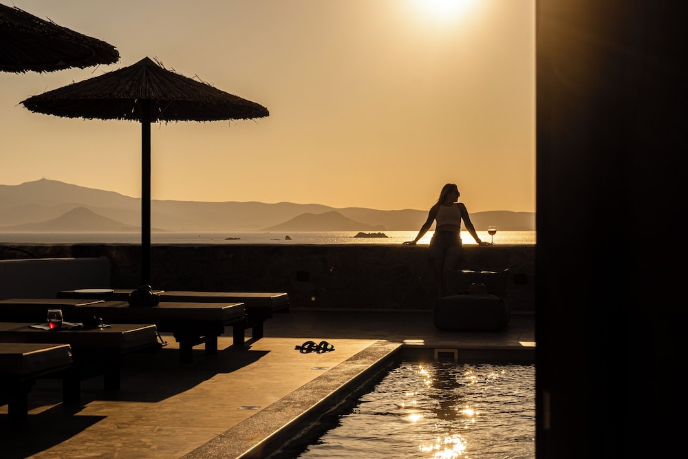 Lithia Exclusive Villas