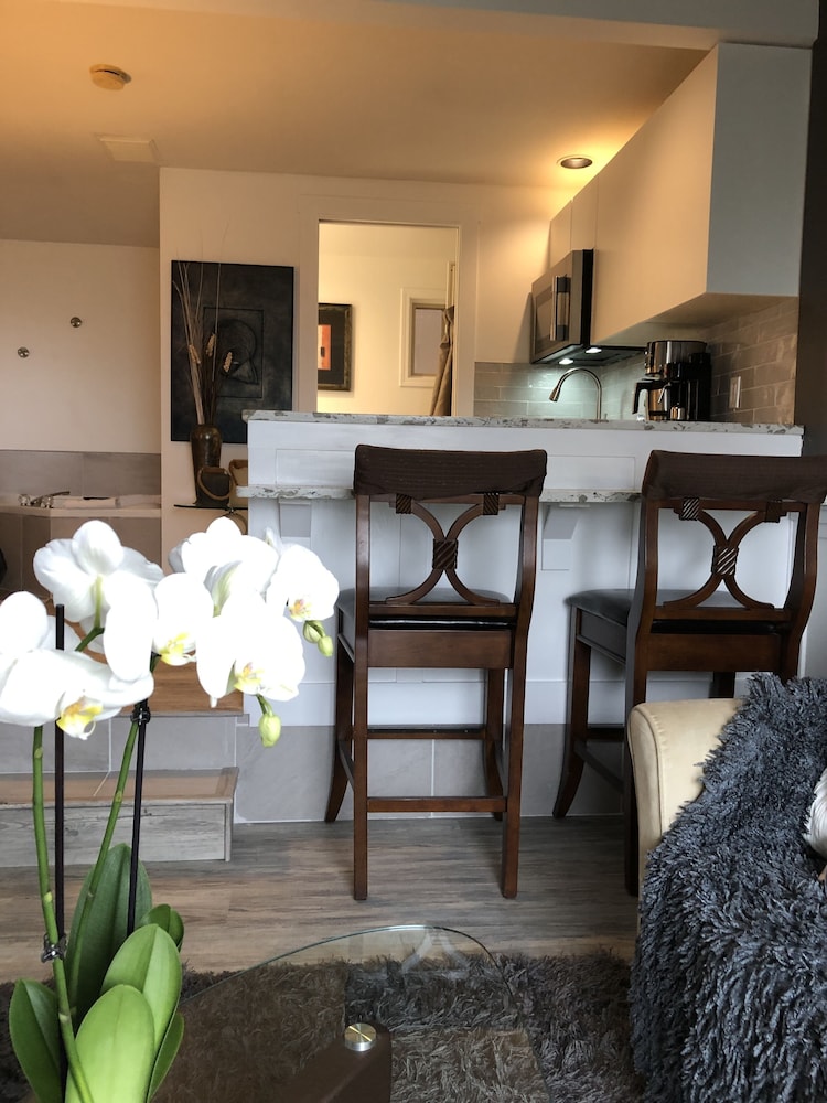 Qualicum Breeze Beach Resort