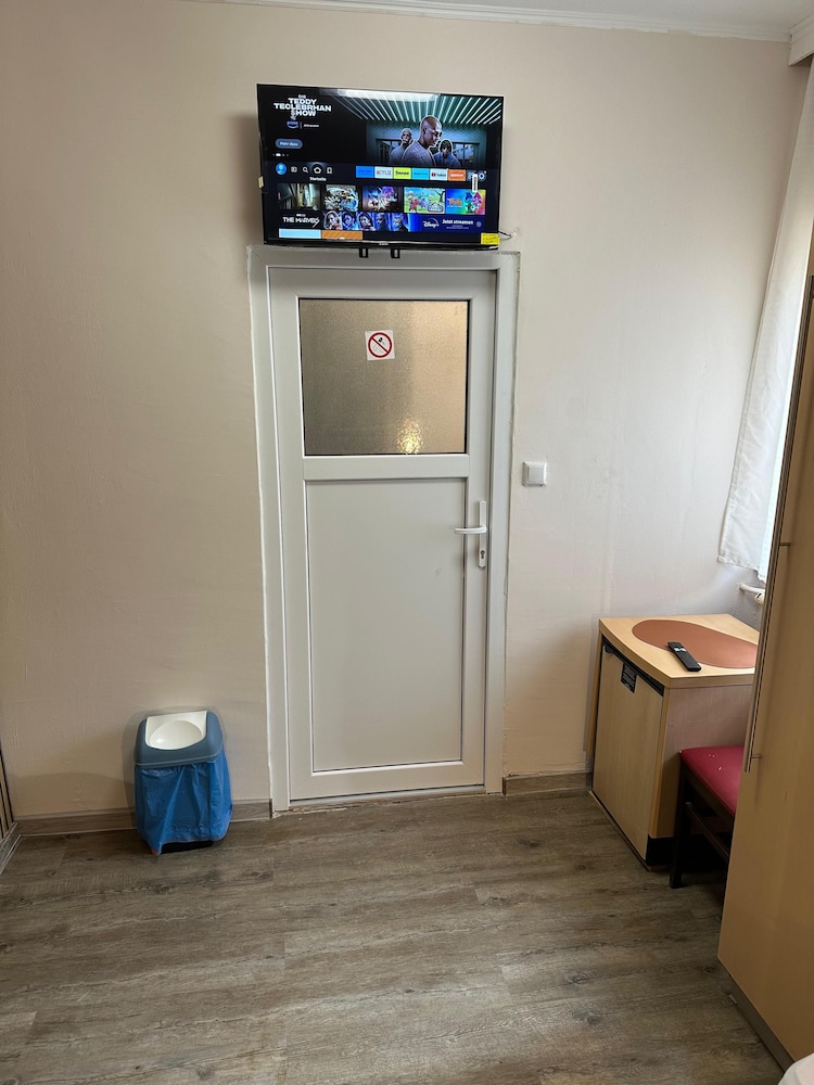 Motel Caesar
