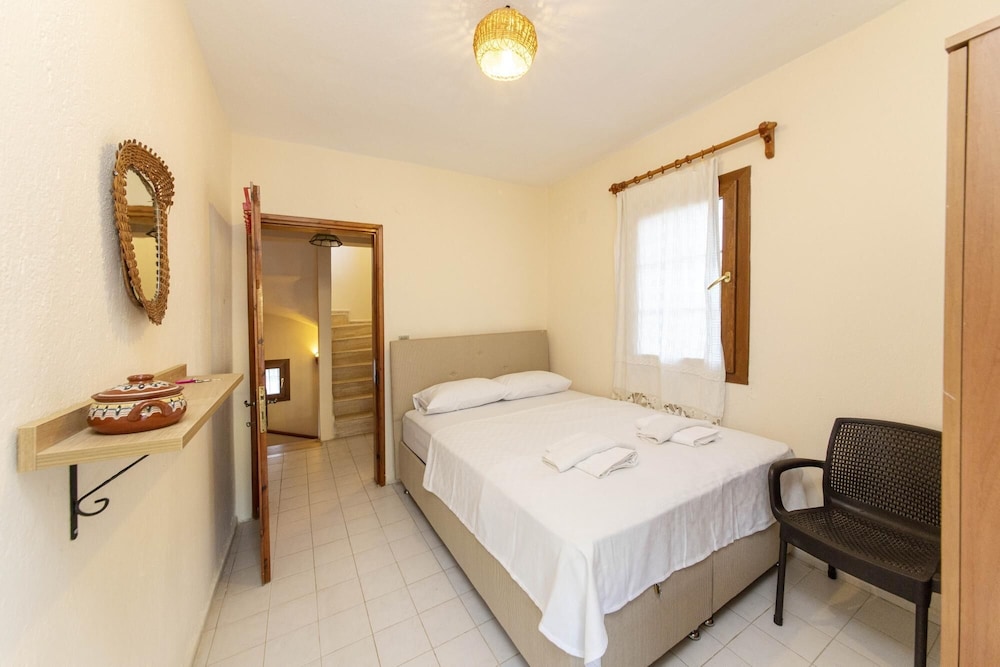 Separate Villa With Garden and Terrace in Bodrum view 4