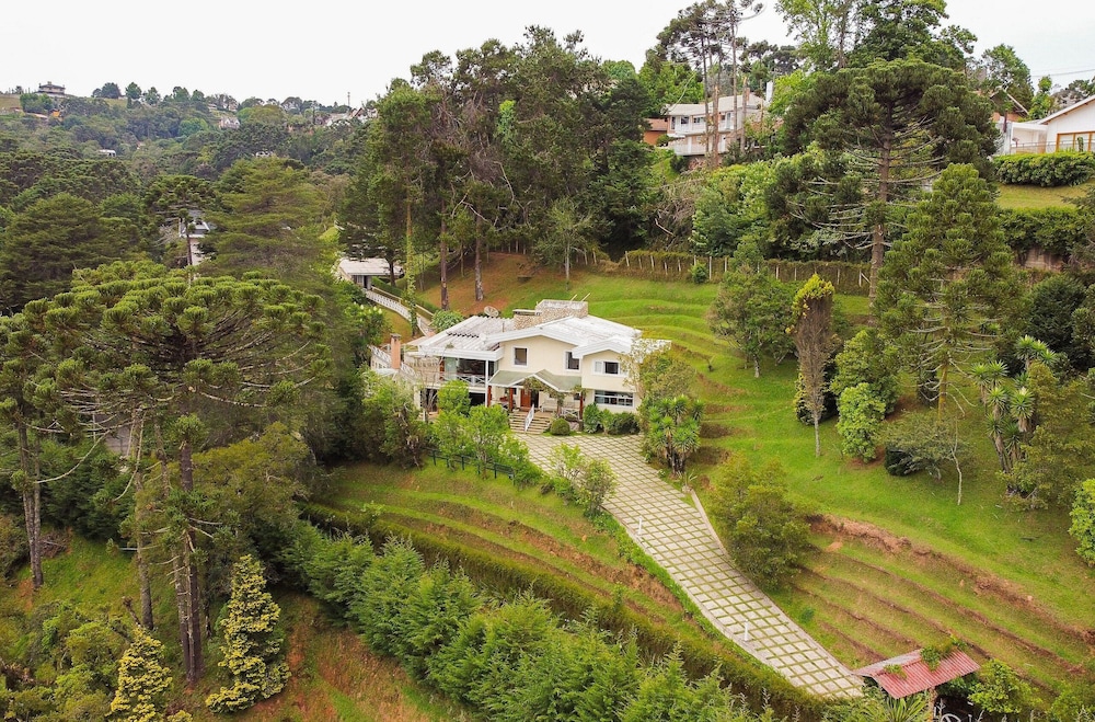 Refúgio Ultramor: sua casa na montanha