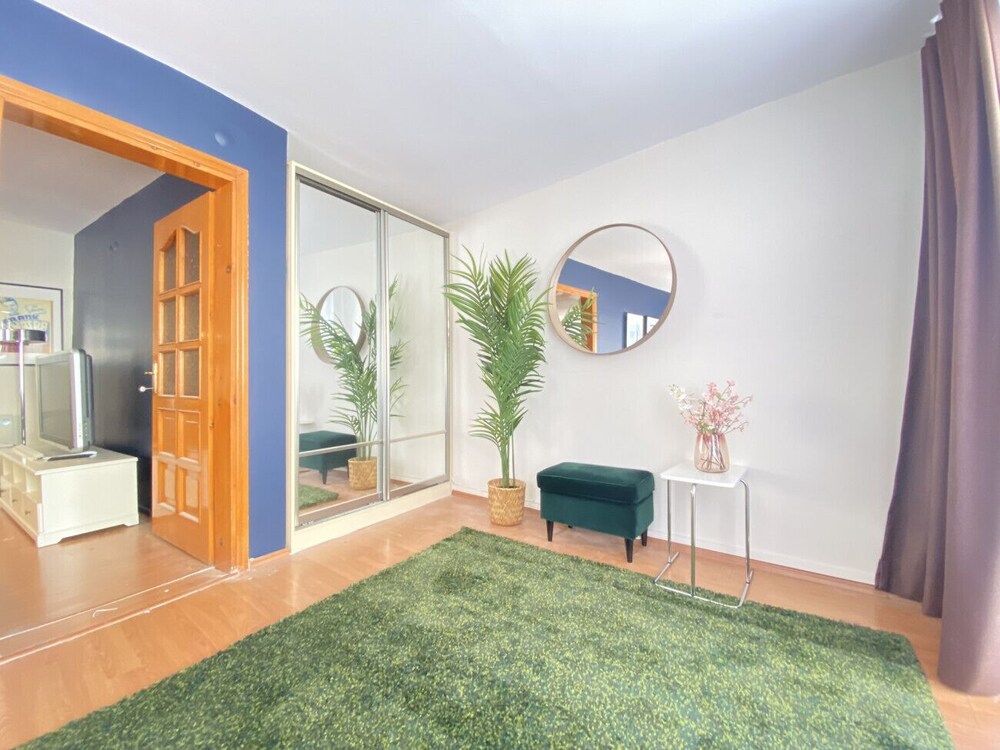 Central Flat With Balcony and Terrace in Sisli