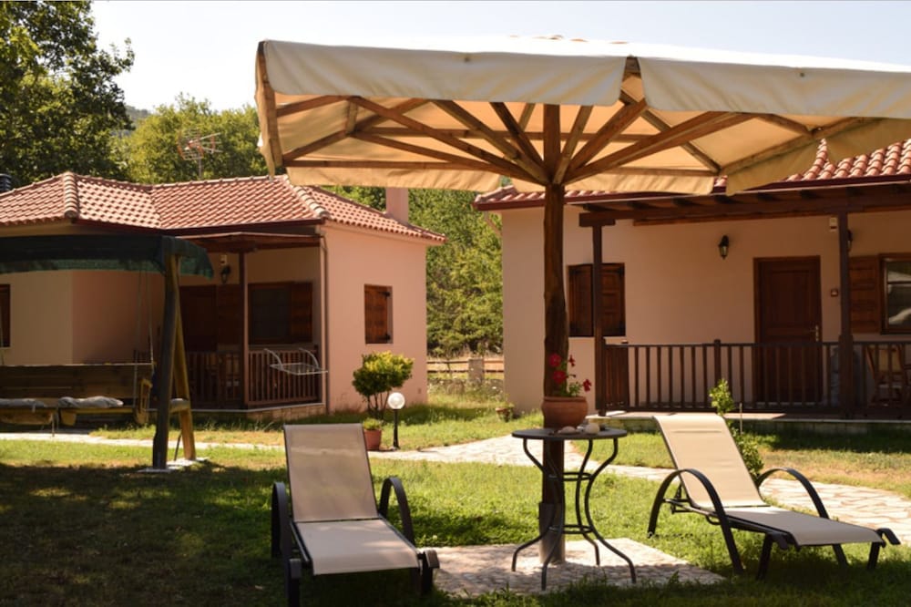 Dodis Village