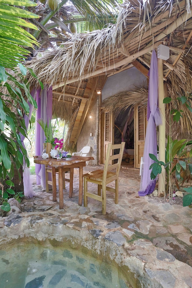 CHALET TROPICAL Hotel & Restaurant-Pizzeria