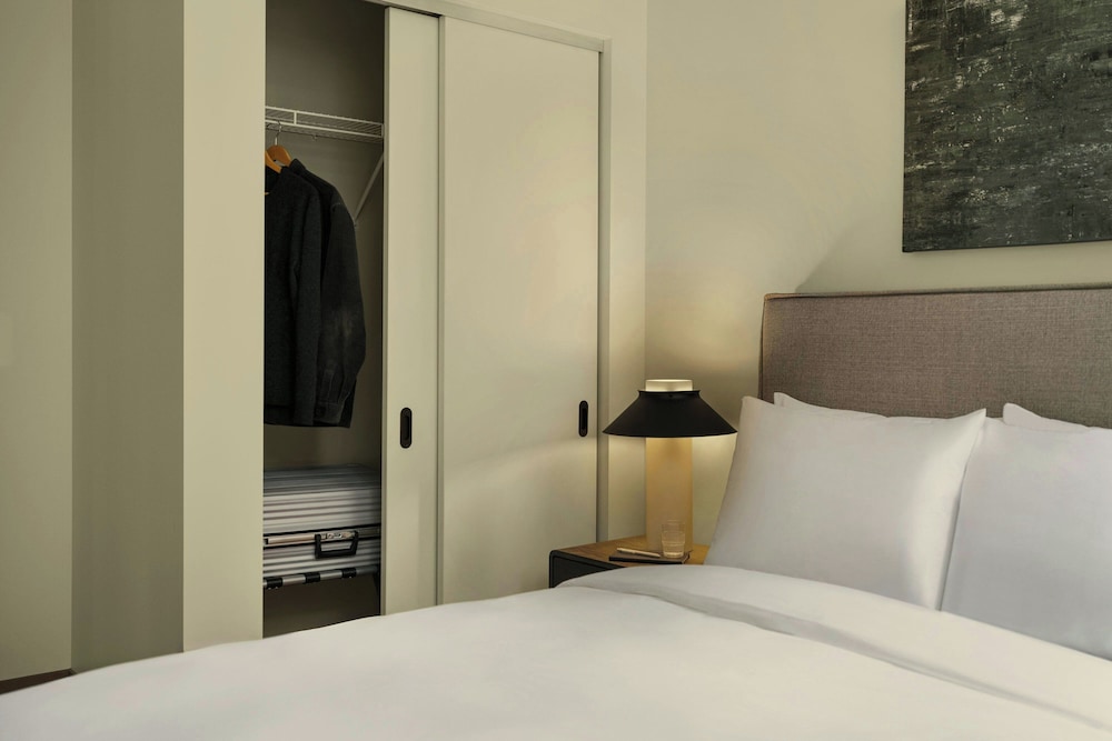 Sonder by Marriott Bonvoy Onterie Apartments Magnificent Mile