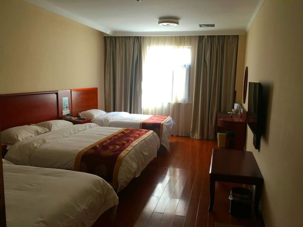 GreenTree Inn JiangSu YanCheng JianHu ShangGang Bus Station Freeway 204 Express Hotel - Property Image 48