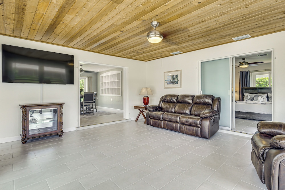 Waterfront Retreat w/ Boat Dock & Yard in Ft Myers