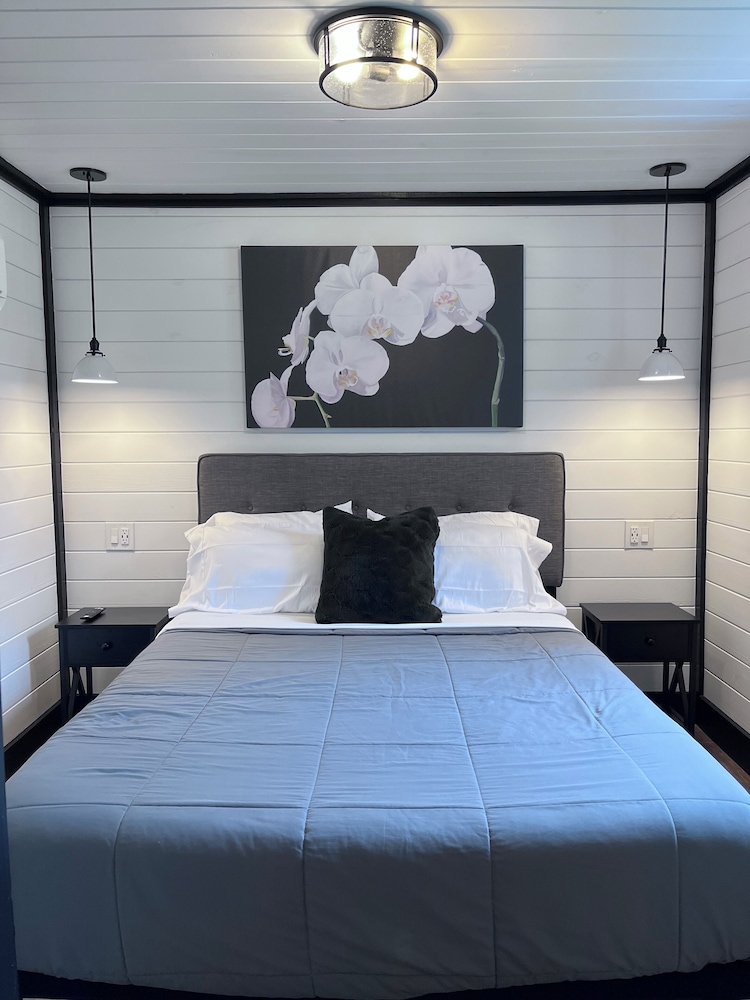 Tiny Home Resorts