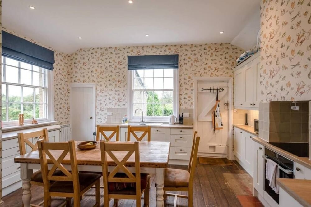 3 Shellpit Cottages Thorpeness view 5