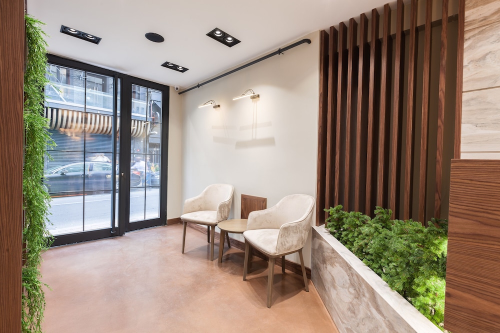 Hotel Sherry Suites Karaköy - Image 1