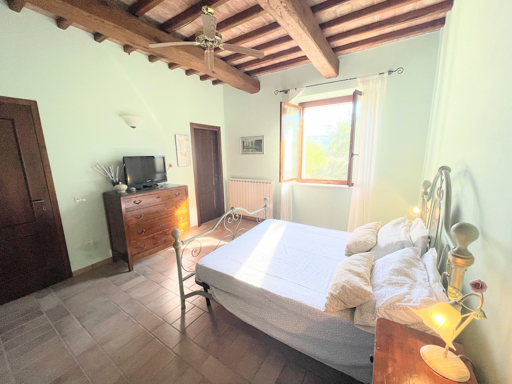Detached Villa With Games Room, Pool, and Panoramic Views in San Damiano