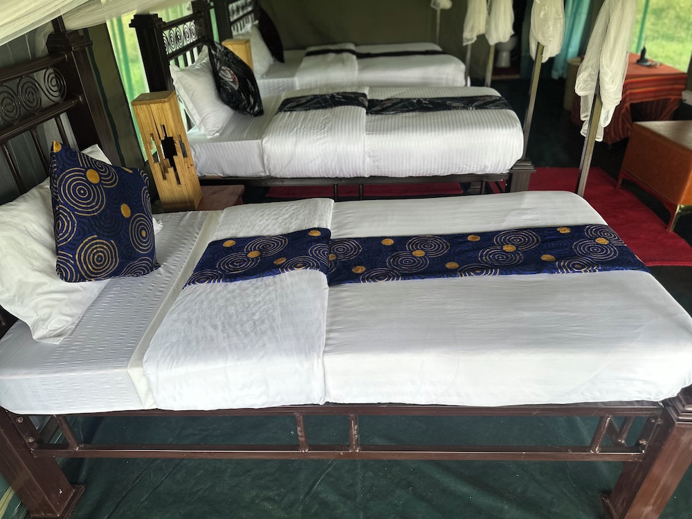 ZUHUMATH TENTED CAMPS SERENGETI