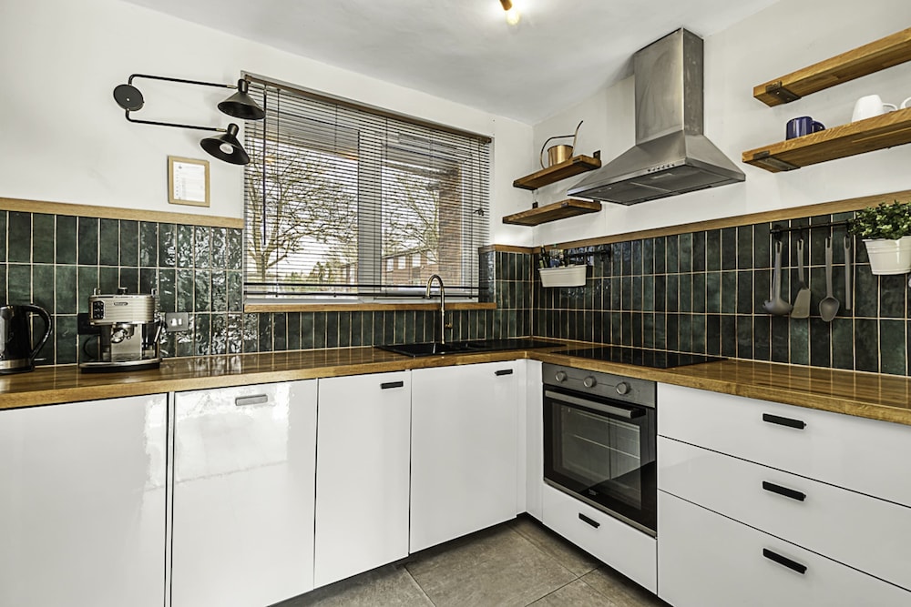 Cosy & Quiet Flat With Garden Close Central London