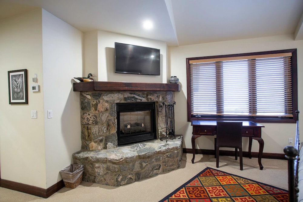 Trail's End Lodge at Deer Valley Resort - Four Bedroom Residence with Spa #505 4 Condo