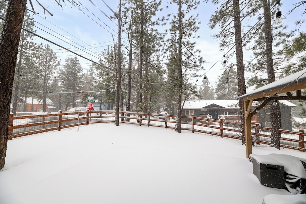 Sugarpine Retreat